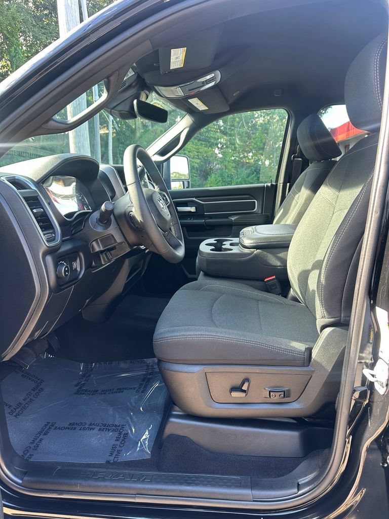Used 2026 RAM 2500 Big Horn AWD/4WD image 11