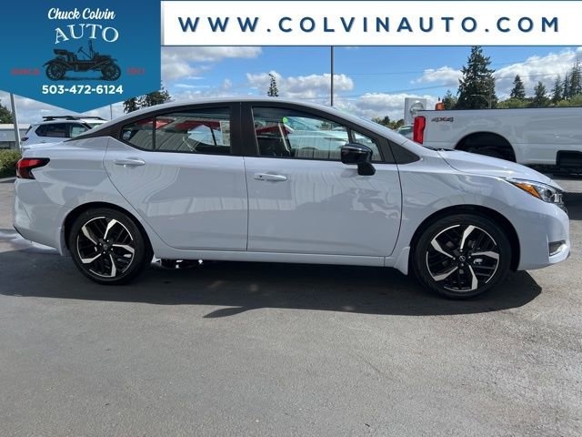 New 2025 Nissan Versa SR w/ Trunk Package image 6