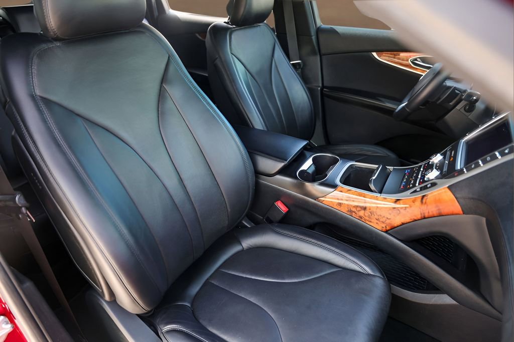 Used 2019 Lincoln Nautilus Reserve image 29