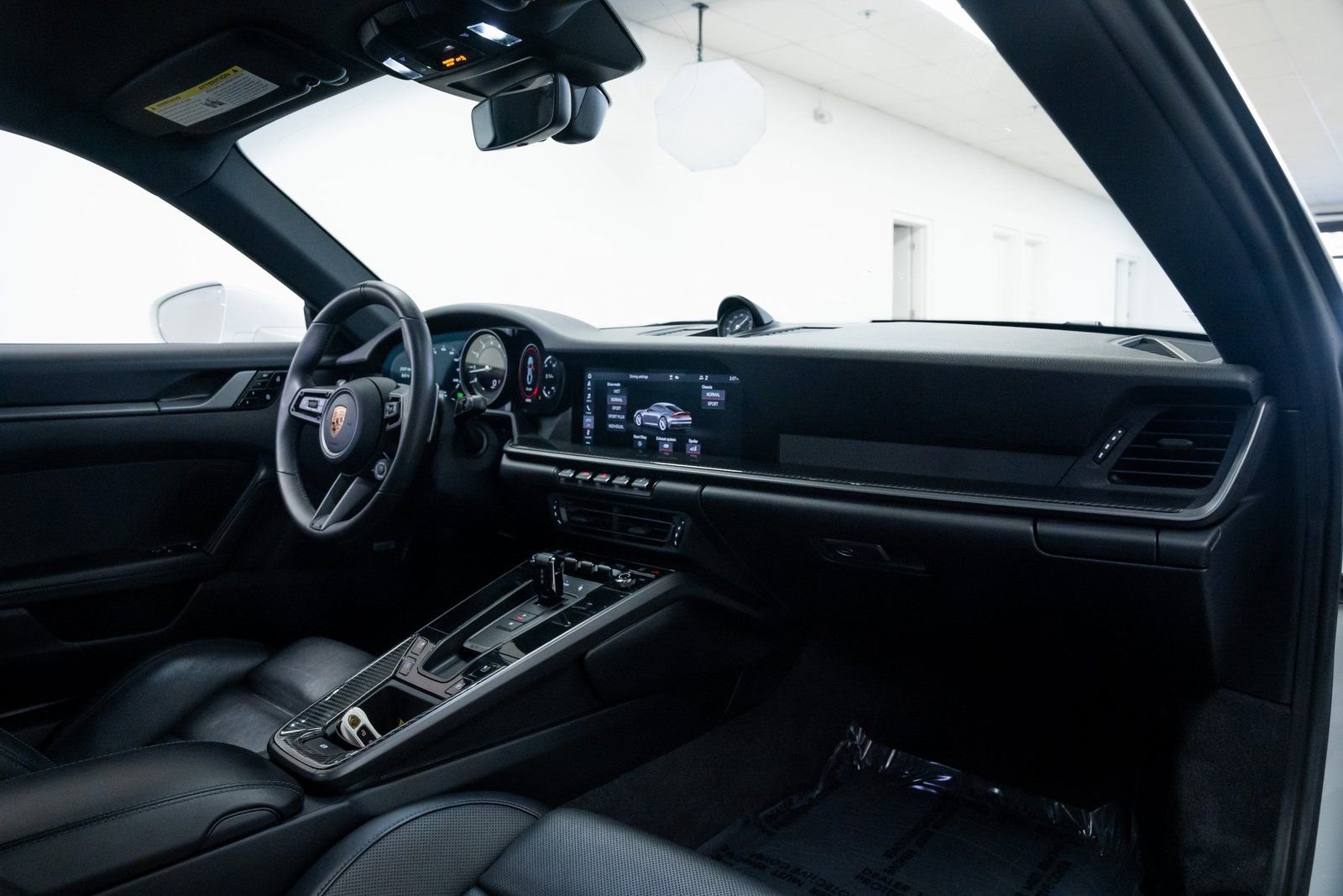 Used 2020 Porsche 911 Carrera S image 23