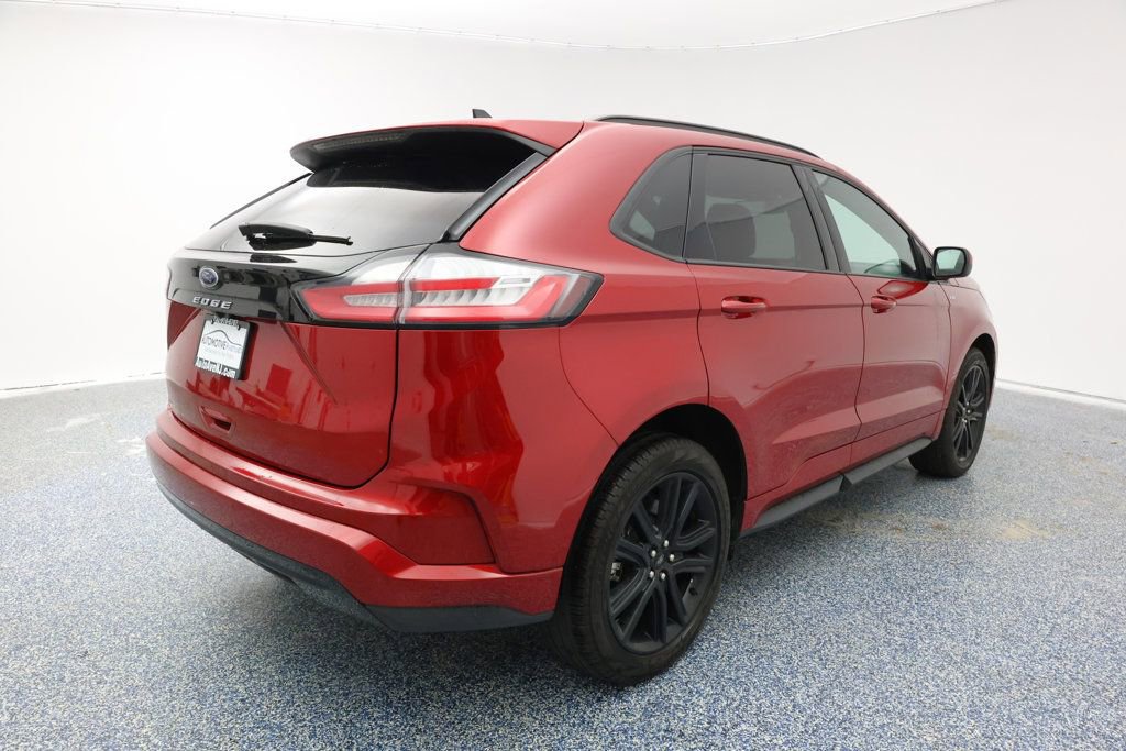 Used 2023 Ford Edge ST-Line image 3