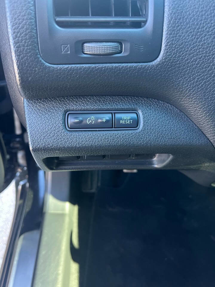 Used 2014 Nissan Altima 2.5 SV w/ Convenience Package image 38