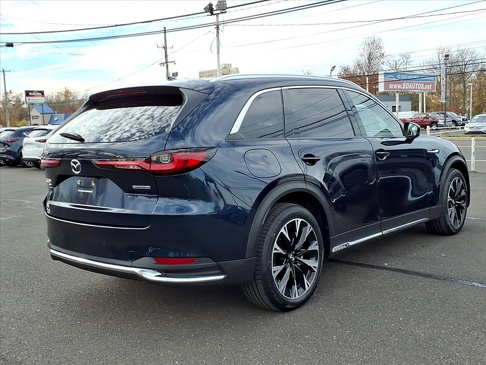 Certified 2024 MAZDA CX-90 Plug-In Hybrid w/ Premium Pkg image 12