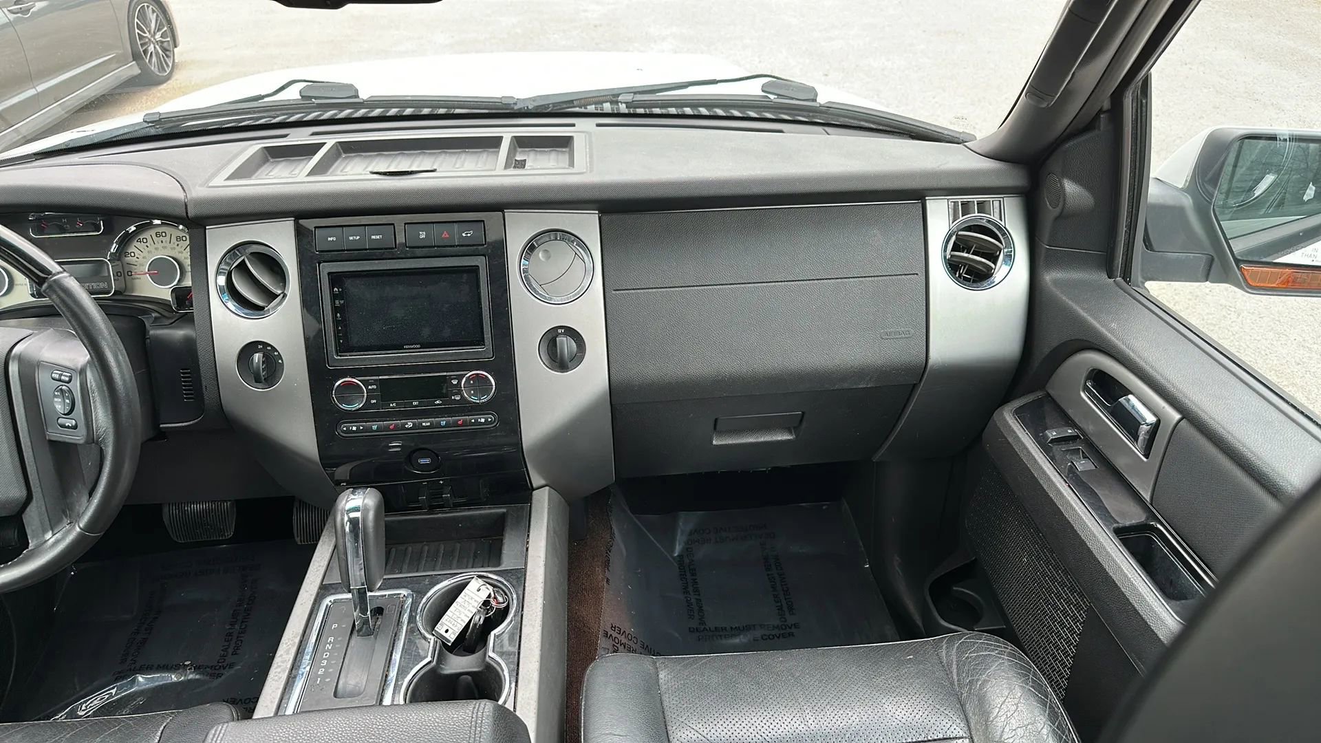 Used 2013 Ford Expedition EL Limited image 29