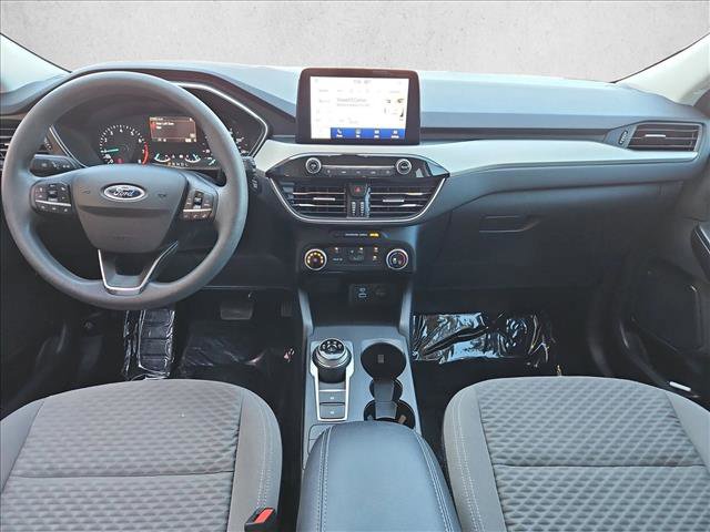 Used 2022 Ford Escape SE w/ SE Sport Appearance Package image 23