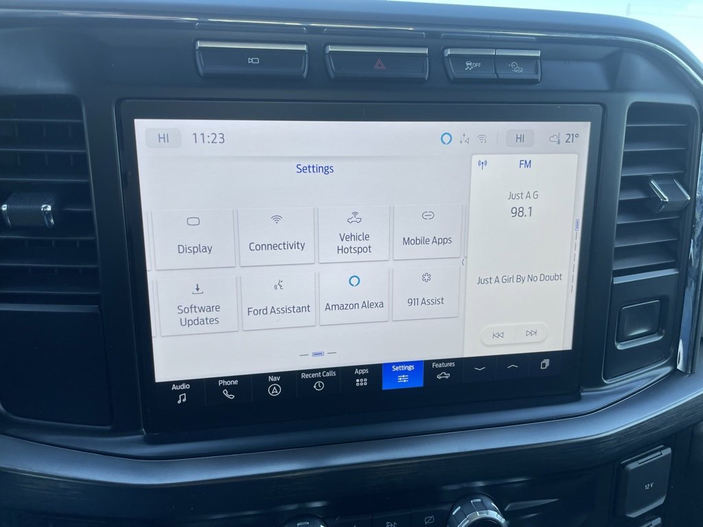 Used 2024 Ford F250 Lariat w/ Tremor Off-Road Package image 19