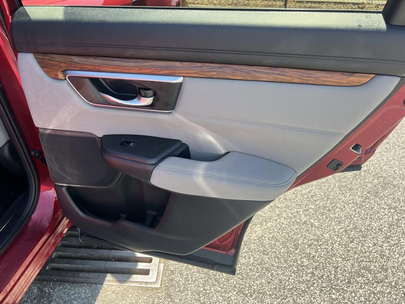 Used 2022 Honda CR-V EX image 16