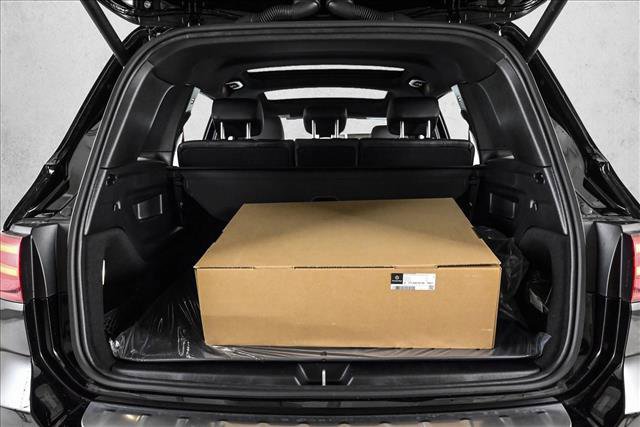 New 2026 Mercedes-Benz GLB 35 AMG 4MATIC image 6