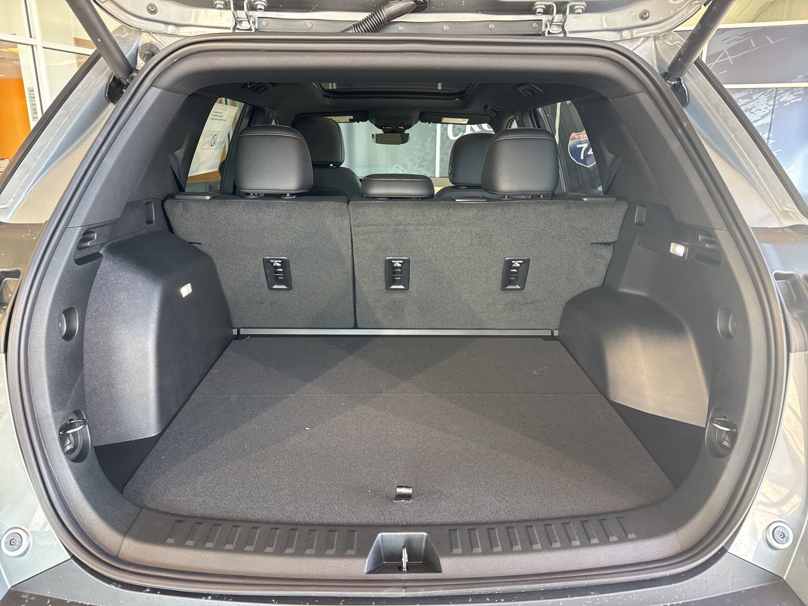 New 2026 Chevrolet Equinox ACTIV w/ Convenience Package III image 11