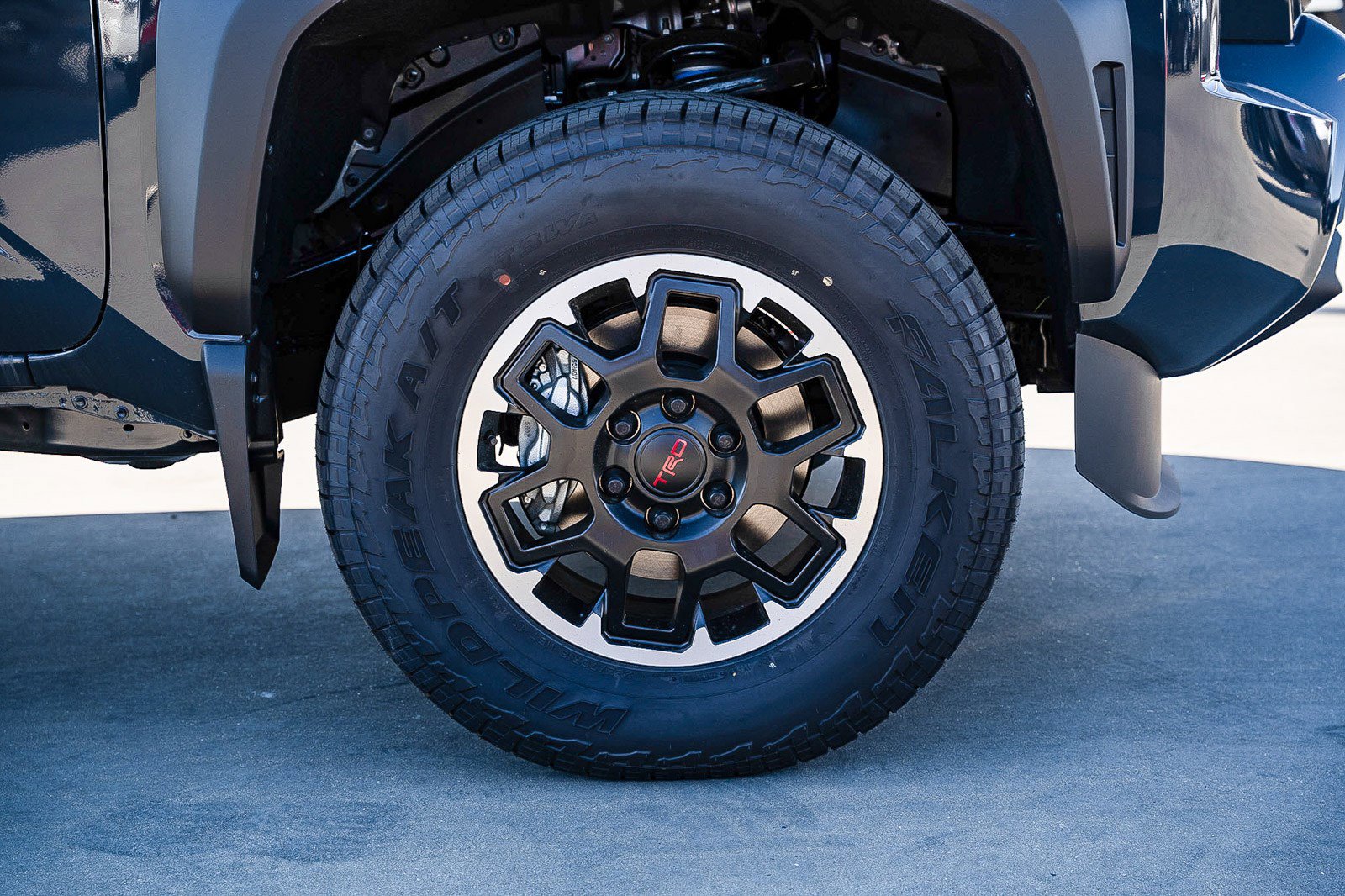 New 2025 Toyota Tacoma TRD Off-Road image 7