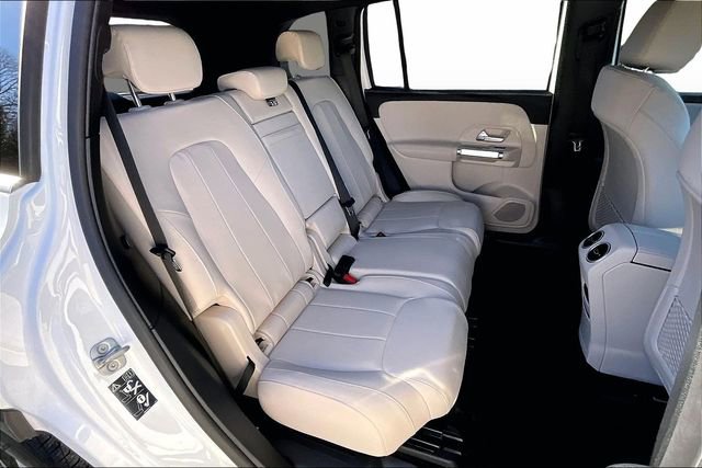 Certified 2025 Mercedes-Benz GLB 250 4MATIC image 28