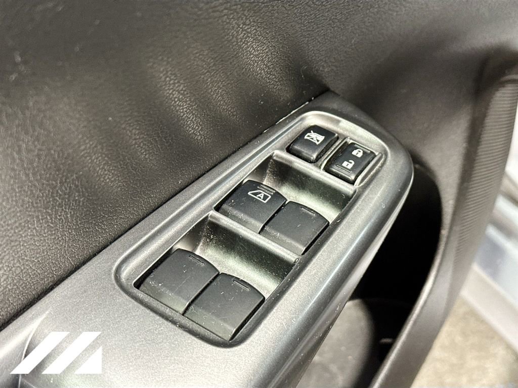 Used 2013 Subaru Impreza WRX Hatchback AWD/4WD image 18