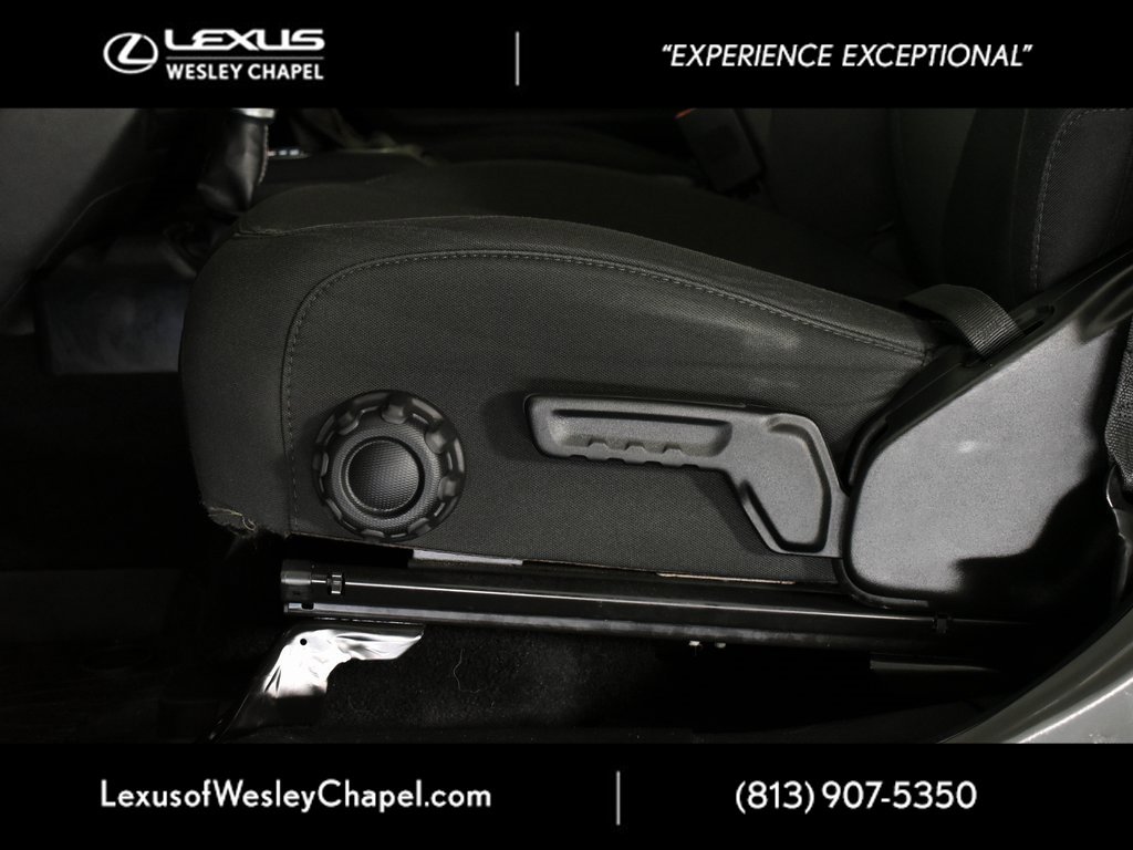 Used 2020 Jeep Wrangler Unlimited Sahara image 19