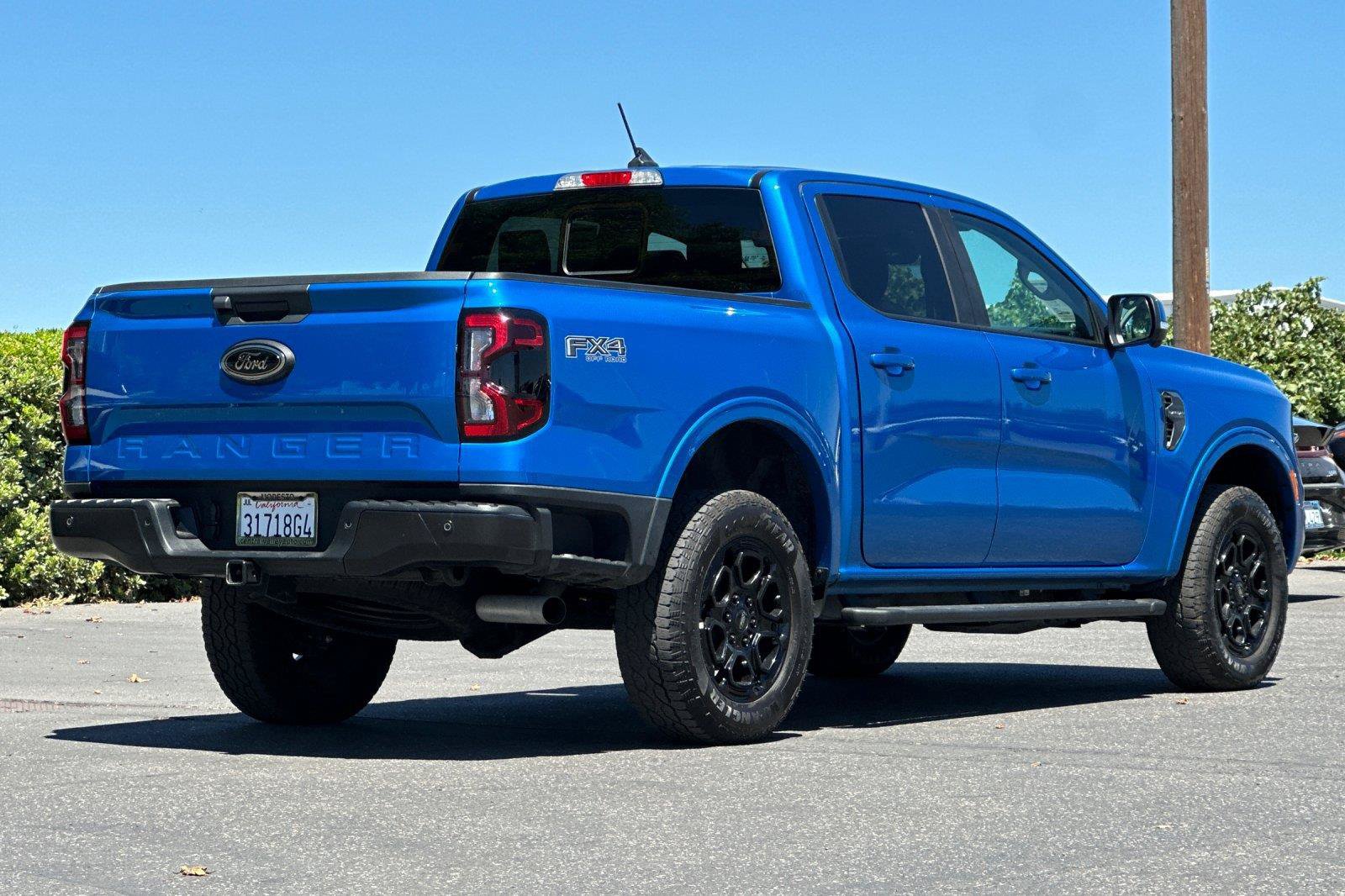 Used 2025 Ford Ranger Lariat w/ FX4 Off-Road Package AWD/4WD image 3