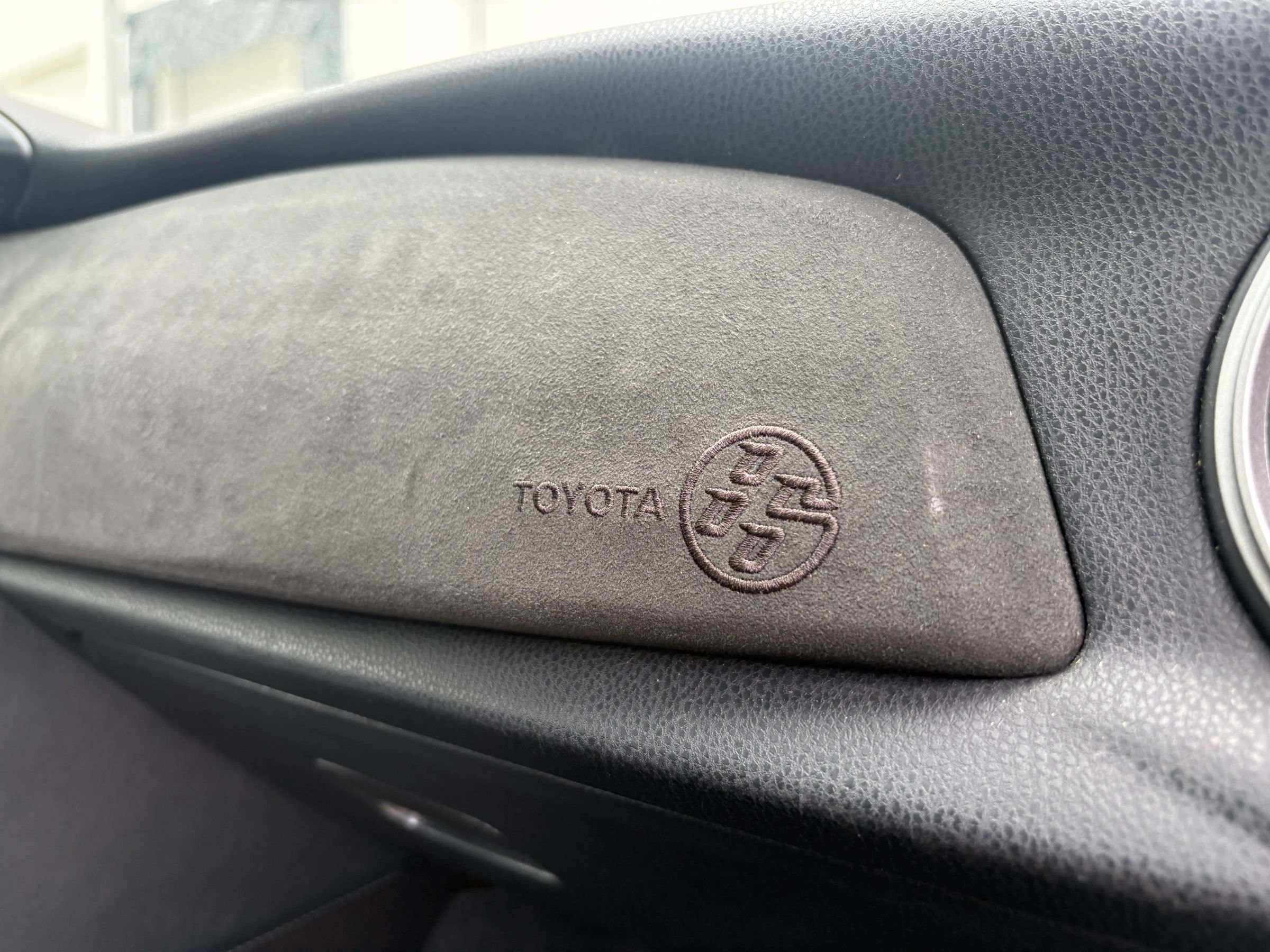 Used 2018 Toyota 86 RWD image 29