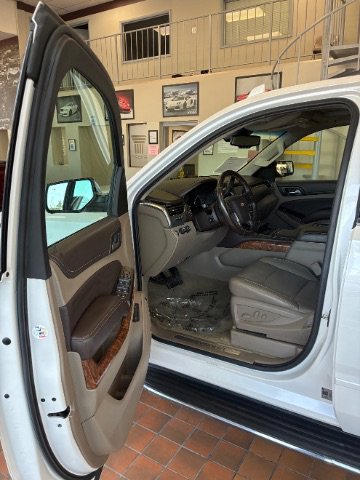 Used 2018 Chevrolet Tahoe Premier image 16