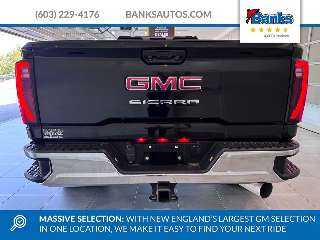 Certified 2024 GMC Sierra 3500 Pro AWD/4WD image 8