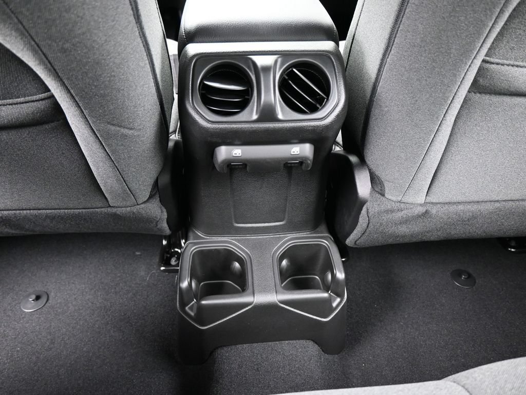 New 2026 Jeep Gladiator Sport AWD/4WD image 28