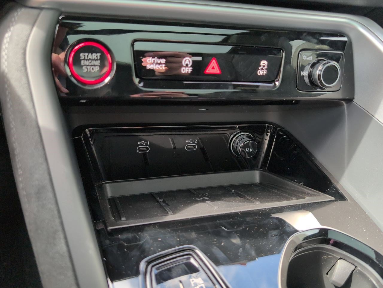 New 2025 Audi SQ5 Premium Plus image 9