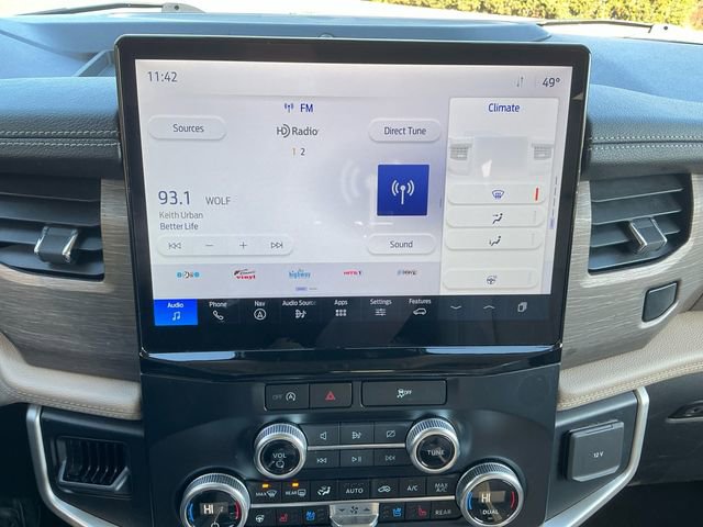 Used 2024 Ford Expedition Limited image 24