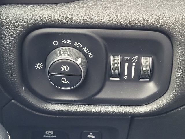 Used 2023 RAM 1500 Laramie image 14