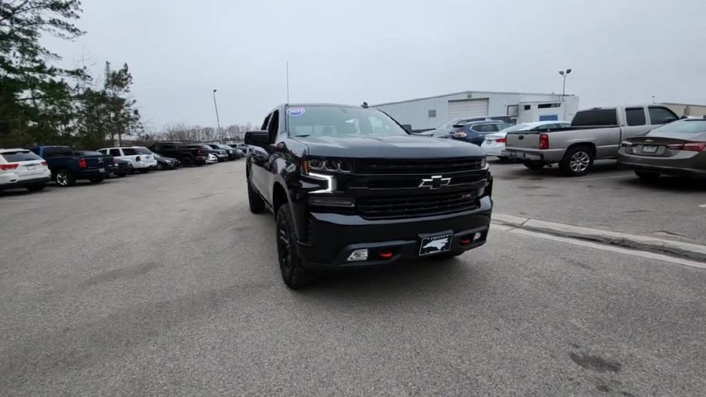 Certified 2021 Chevrolet Silverado 1500 LT Trail Boss w/ Convenience Package II image 8