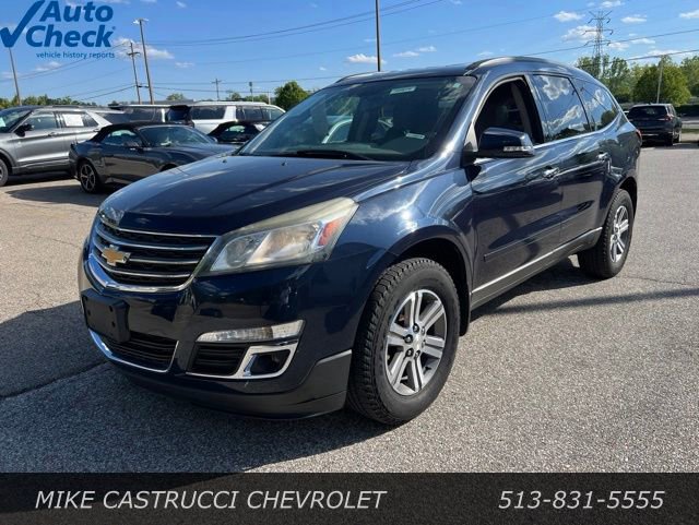 Used 2017 Chevrolet Traverse LT FWD image 1