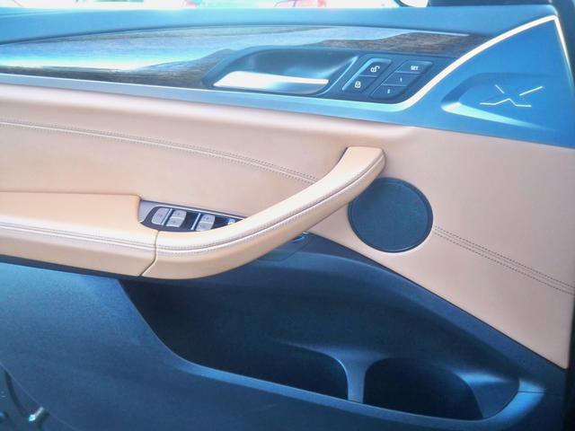 Used 2020 BMW X3 M40i w/ Driving Assistance Package image 17