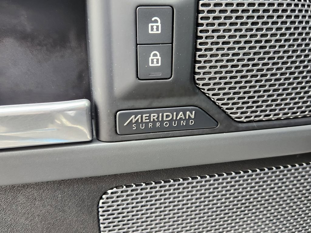 Used 2022 Land Rover Defender 110 X image 26