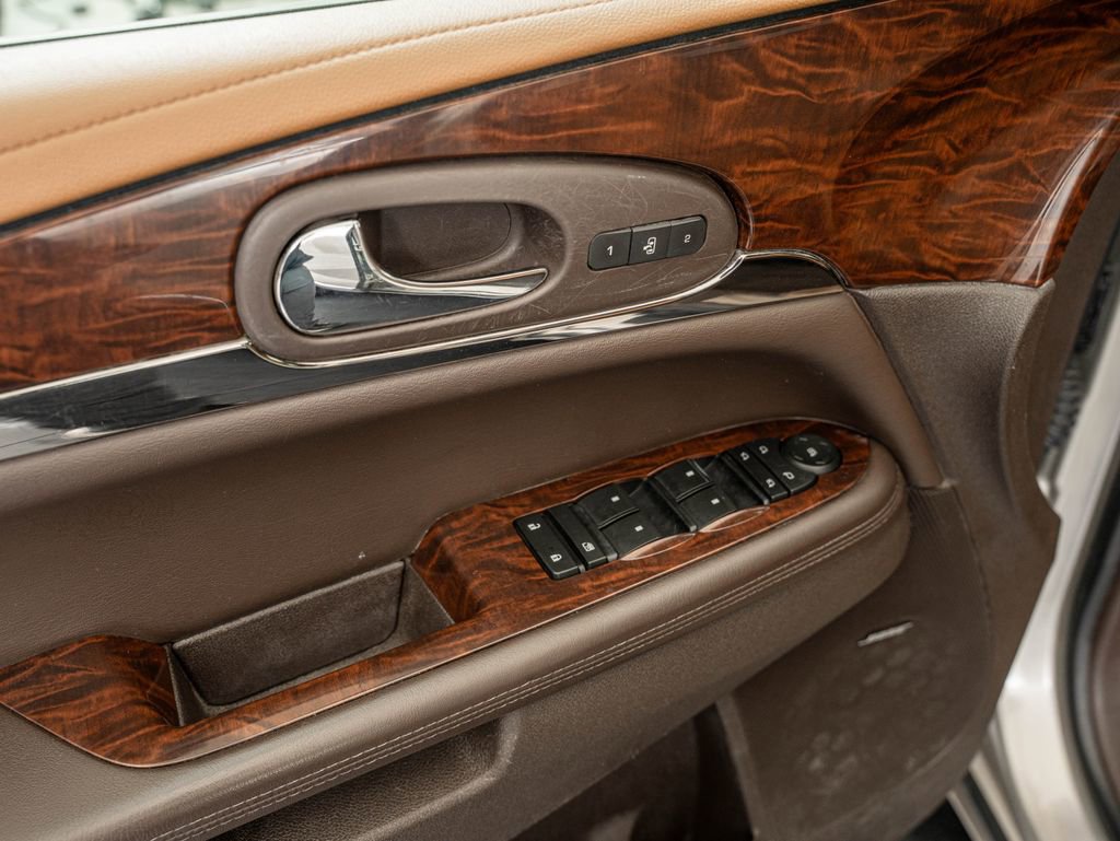 Used 2015 Buick Enclave Premium w/ Trailering Package FWD image 14