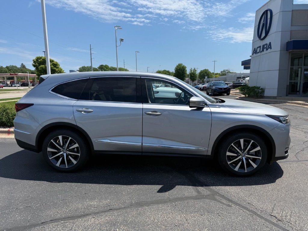 New 2026 Acura MDX w/ Technology Package AWD/4WD image 2