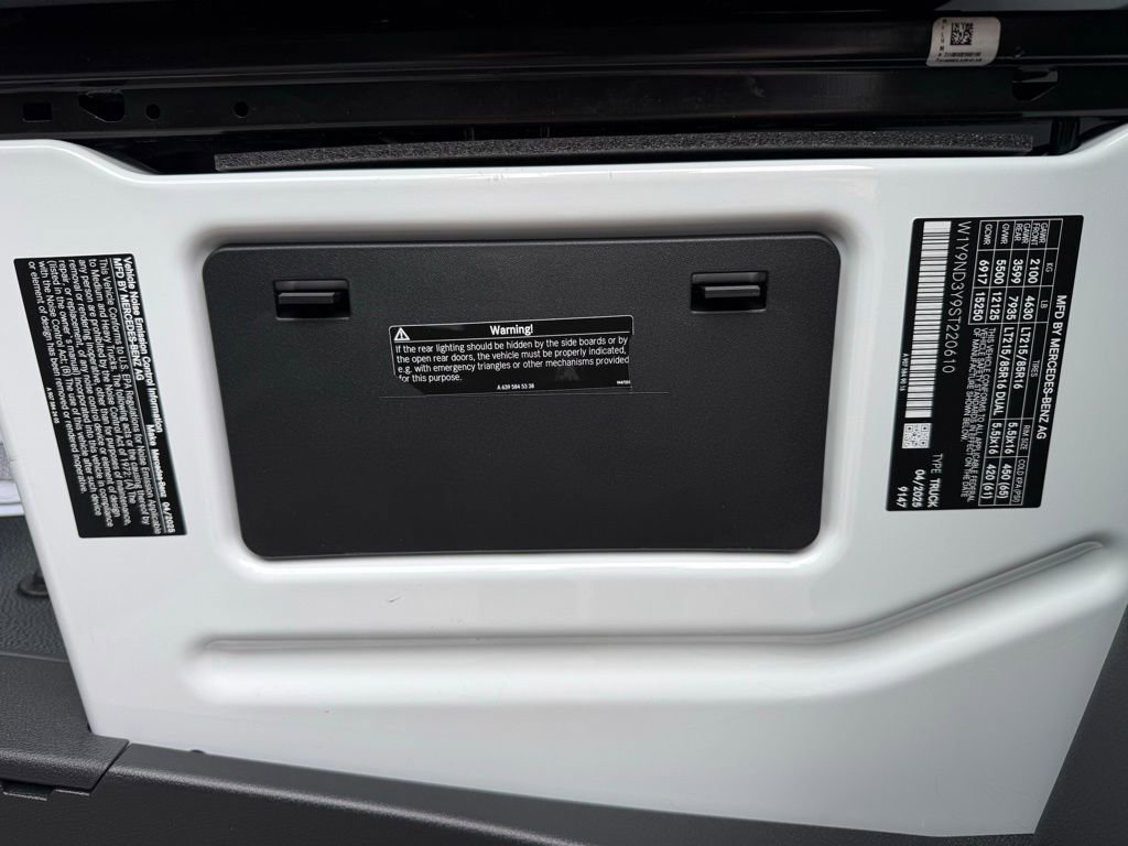 New 2025 Mercedes-Benz Sprinter 4500 image 24