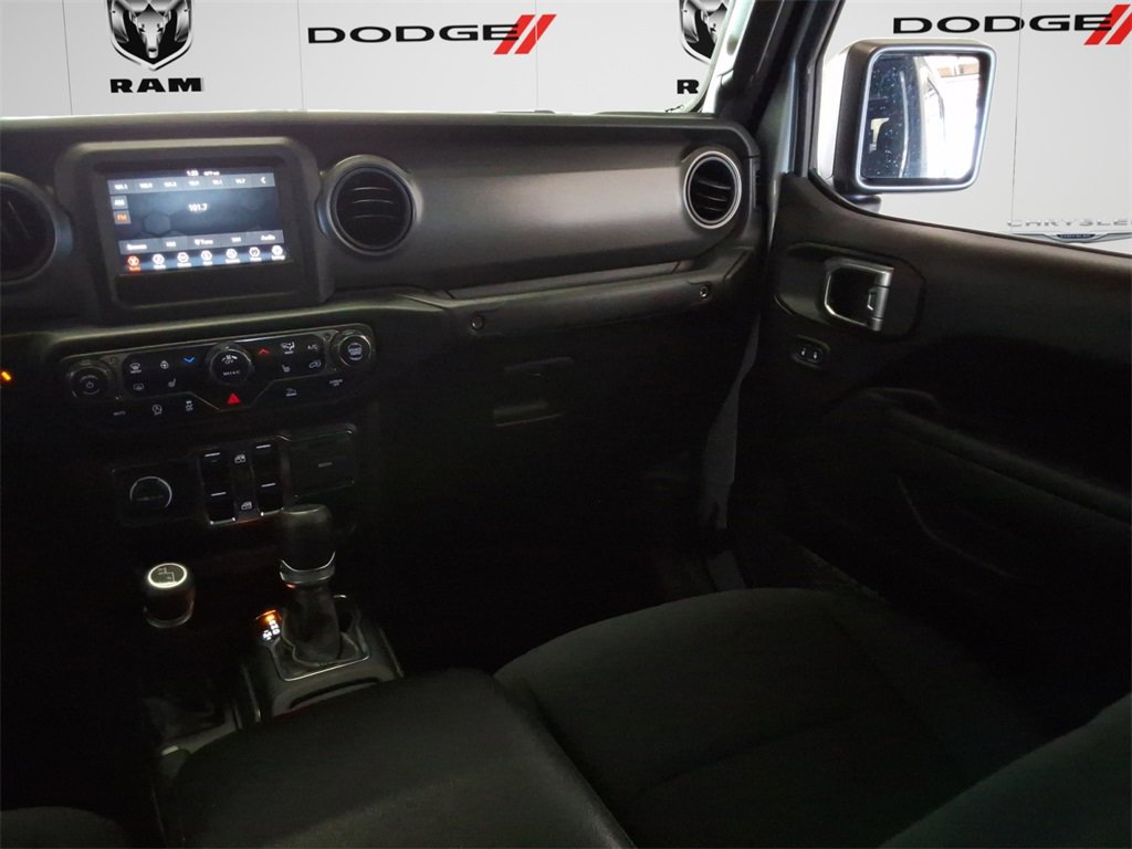 Certified 2022 Jeep Gladiator Sport image 9