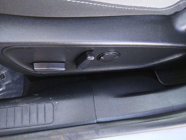 Used 2022 Ford Escape SE w/ Convenience Package image 12