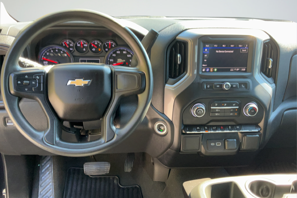 Used 2023 Chevrolet Silverado 1500 Custom RWD image 13