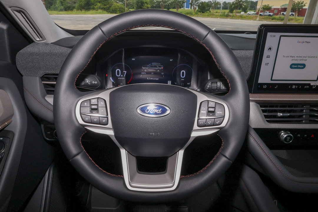 New 2026 Ford Explorer Active AWD/4WD image 12