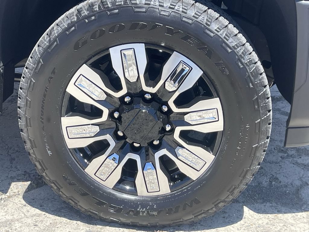 New 2026 GMC Sierra 2500 Denali w/ Denali Reserve Package AWD/4WD image 34
