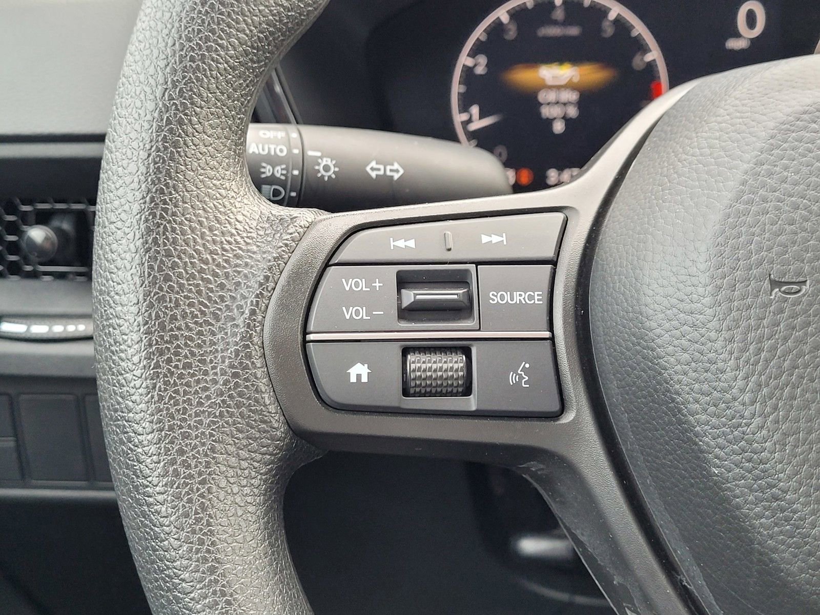 Certified 2025 Honda CR-V LX image 19