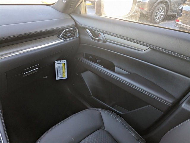 New 2025 MAZDA CX-5 Signature image 18