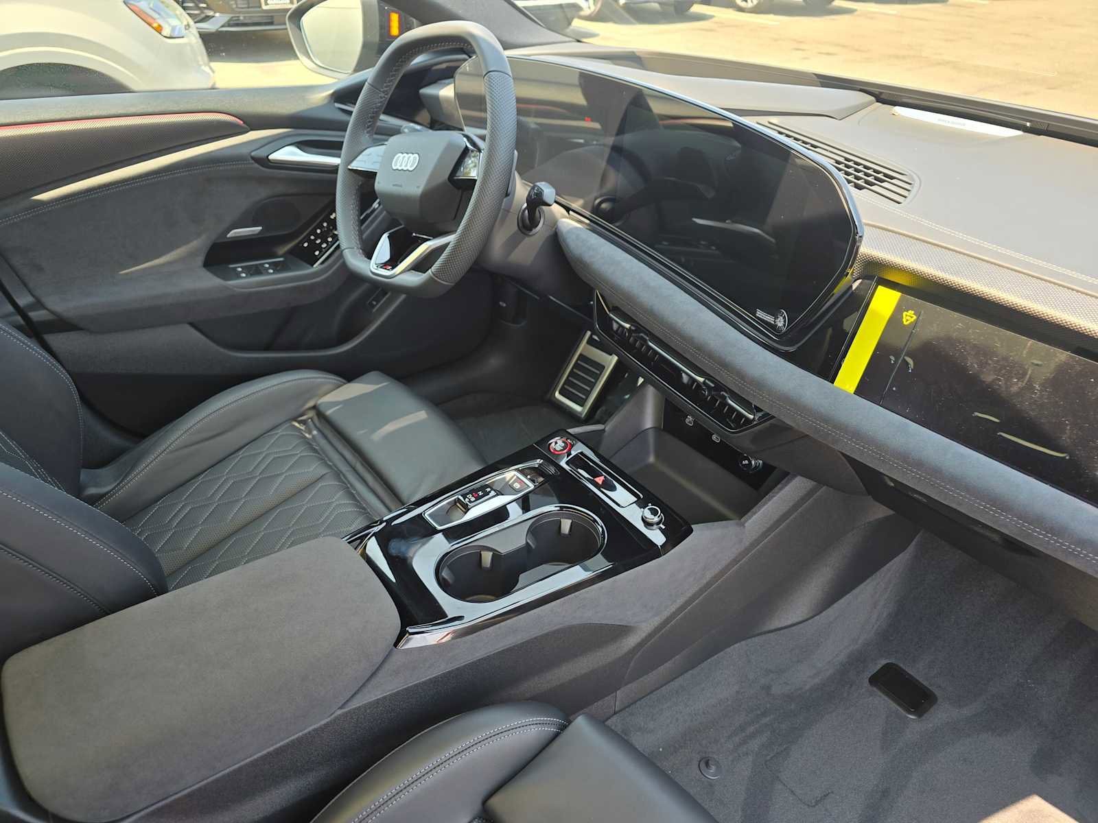 New 2025 Audi S6 e-tron Prestige image 11
