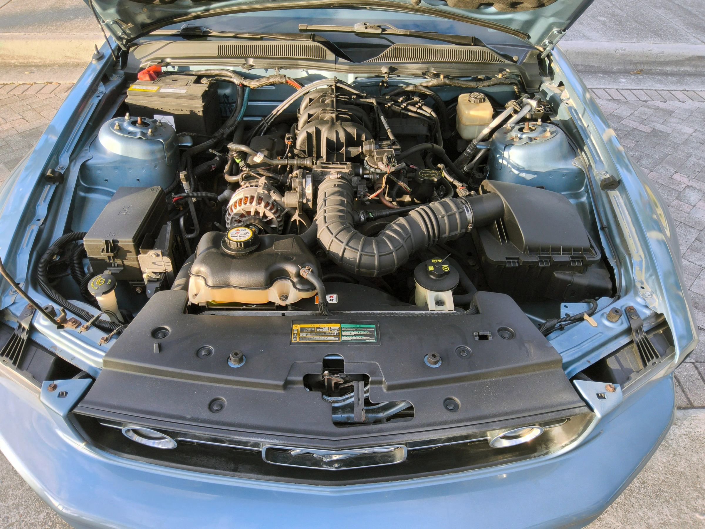 Used 2007 Ford Mustang Deluxe Convertible image 43