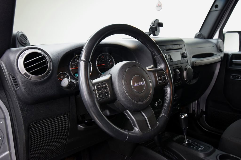 Used 2014 Jeep Wrangler Unlimited Sport w/ Quick Order Package 24S image 12