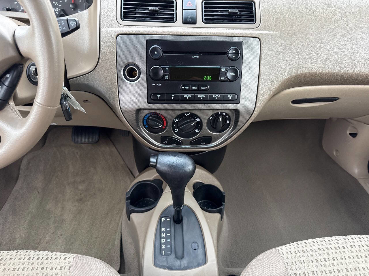 Used 2006 Ford Focus SES image 20