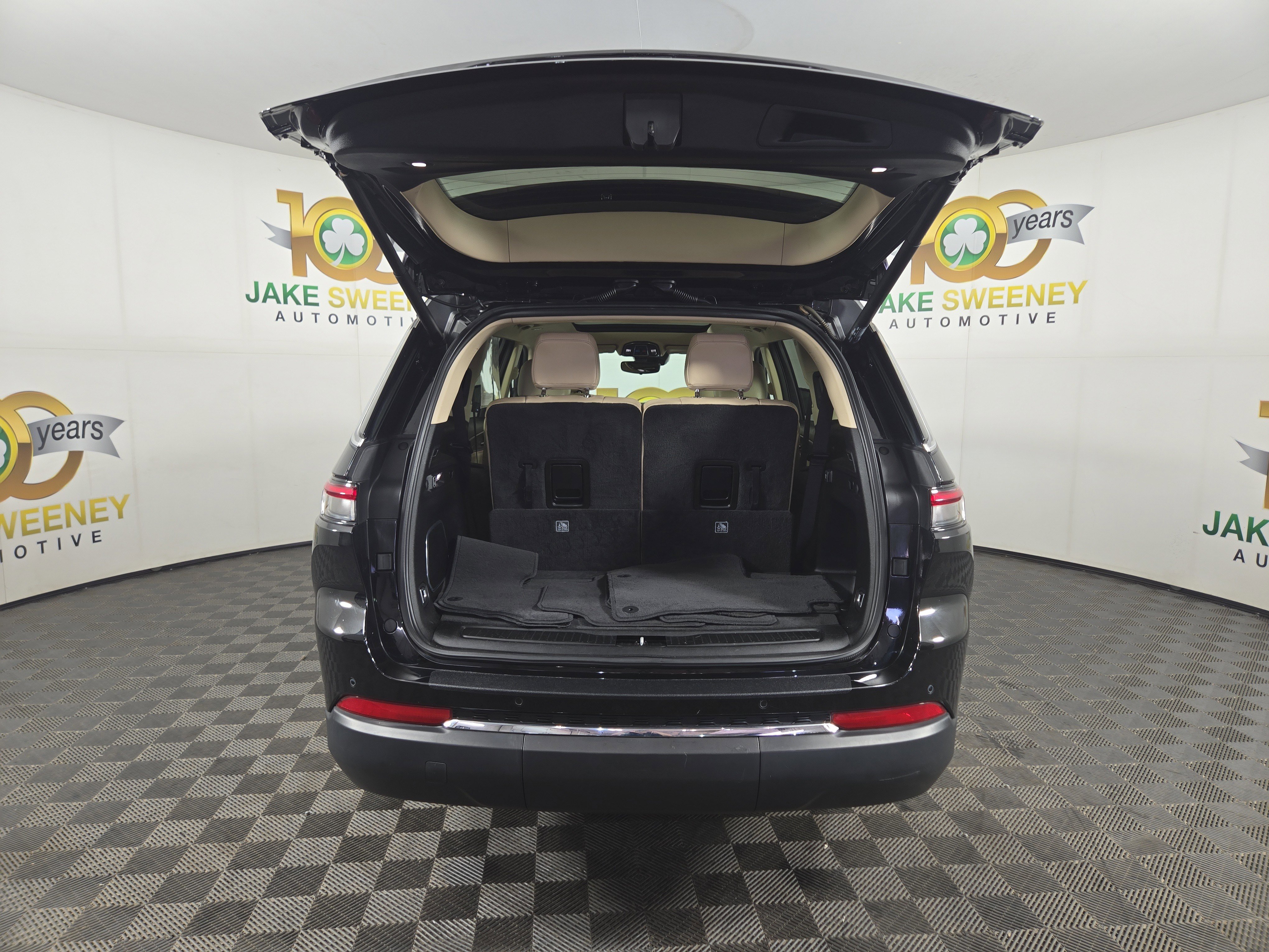 Used 2021 Jeep Grand Cherokee L Limited image 36