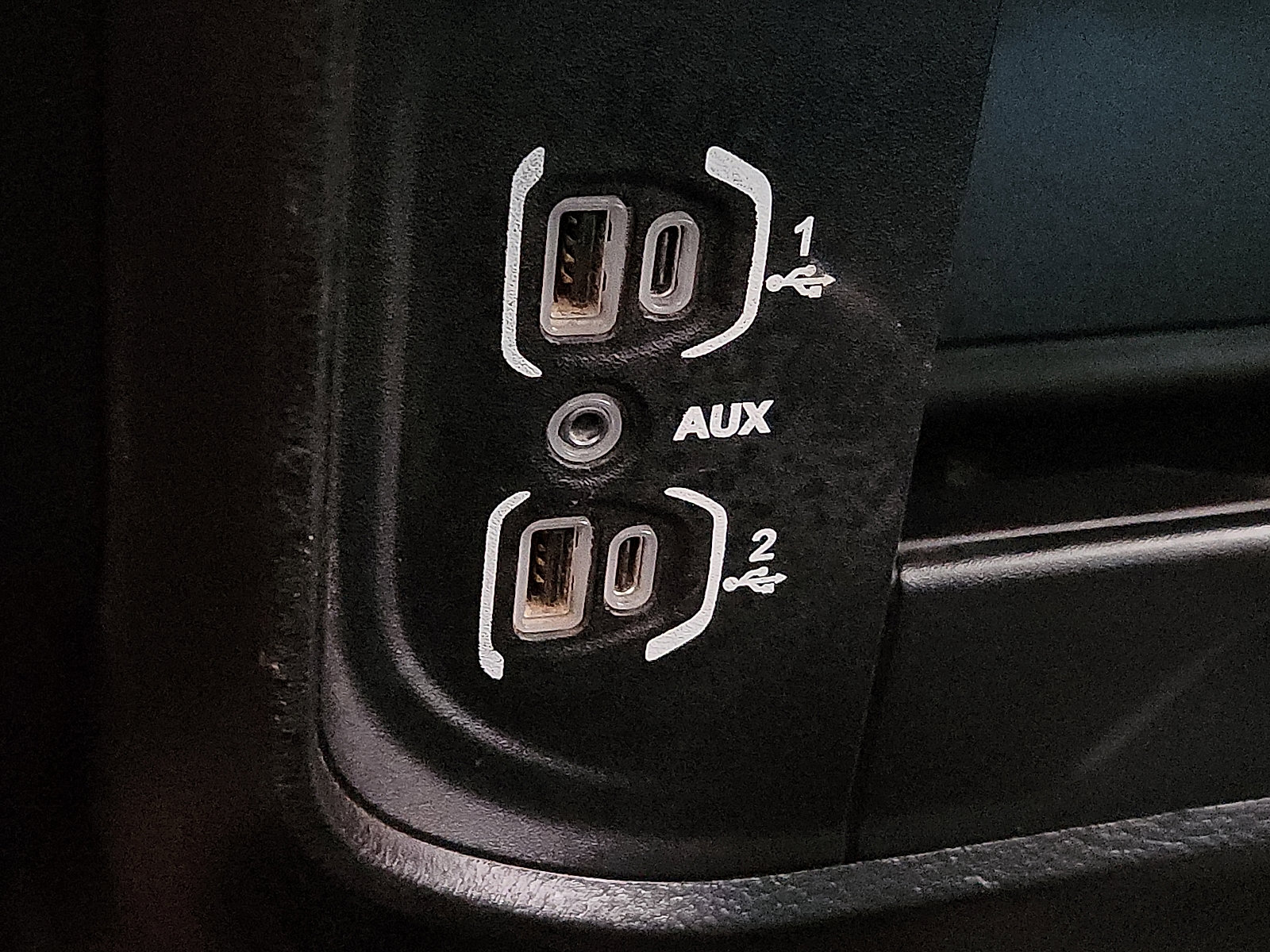 Used 2024 RAM 3500 Tradesman w/ Electrical Accessory Group image 16