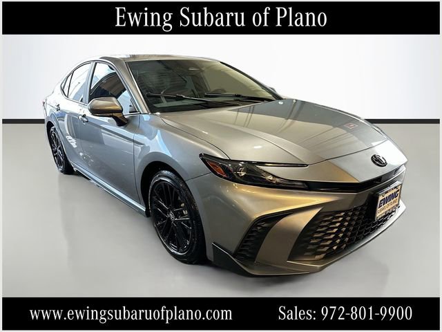Used 2026 Toyota Camry SE FWD image 1