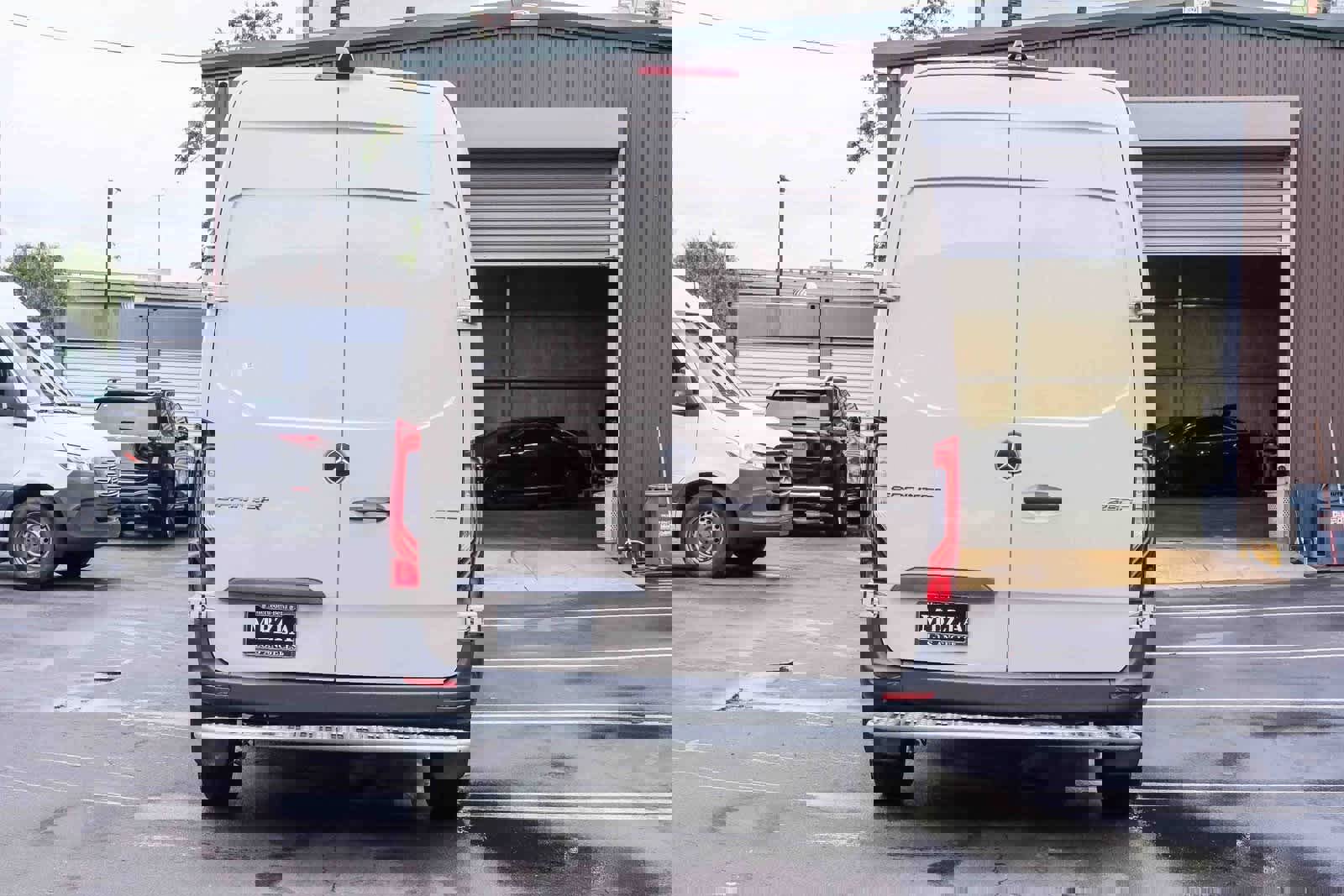 Used 2024 Mercedes-Benz Sprinter 2500 image 5