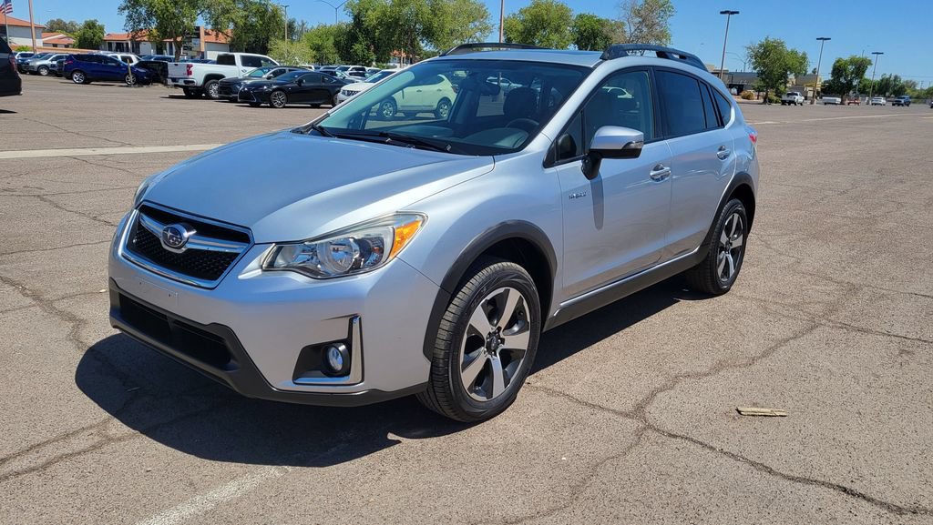 Used 2016 Subaru Crosstrek Touring AWD/4WD image 4