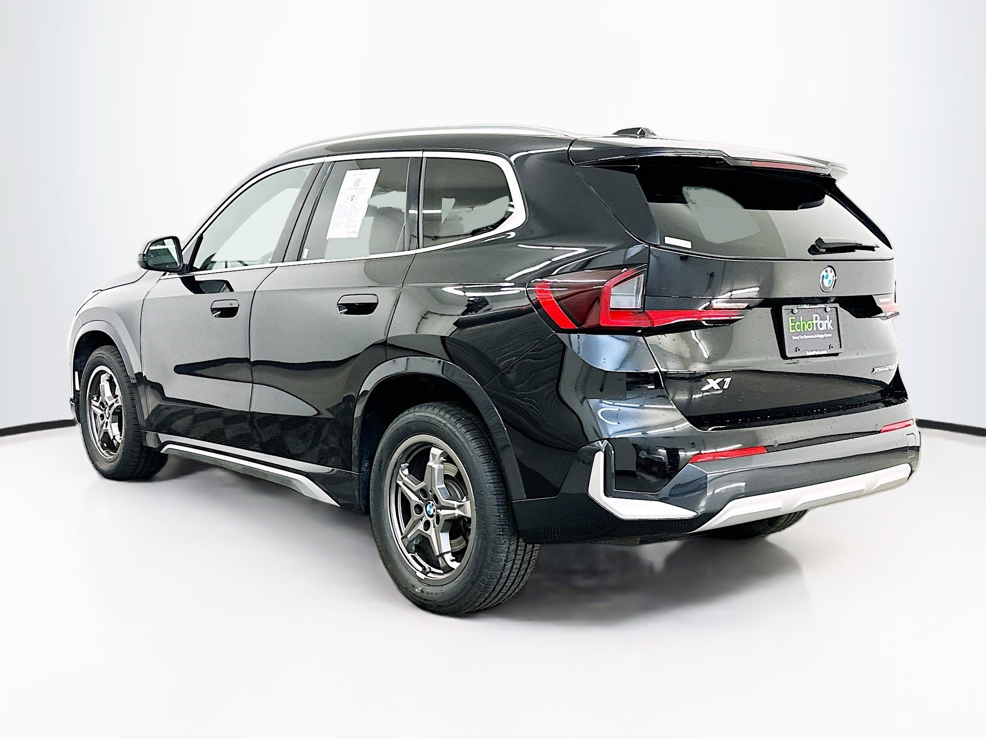 Used 2025 BMW X1 xDrive28i image 5