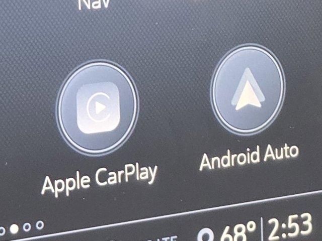 Used 2021 Chevrolet Traverse RS image 4